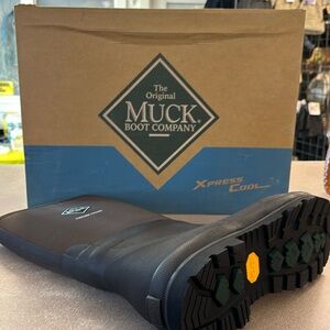 Muck Chore Cool High